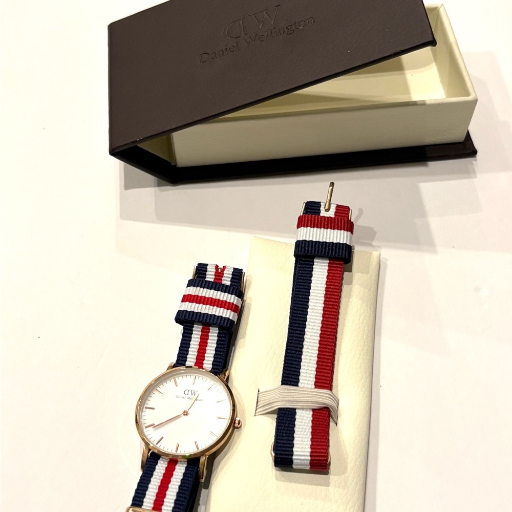 Daniel Wellington Classic Cambridge Watch Japan movnt - Picture 5 of 13